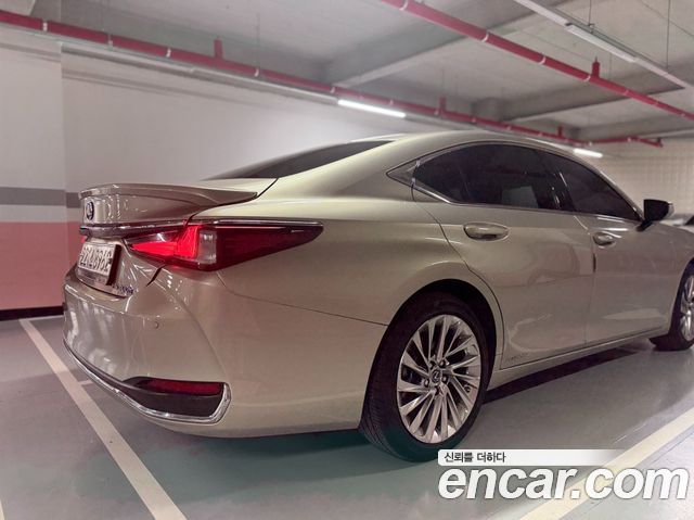 Lexus ES Executive — пробег 109 639 км