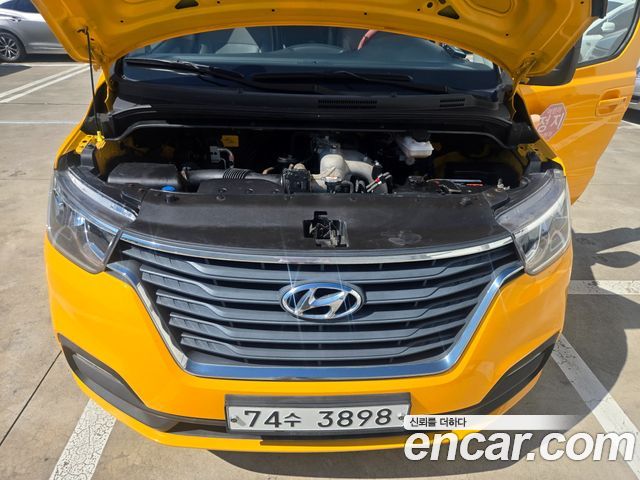 Hyundai Starex School Bus LPi — пробег 82 178 км