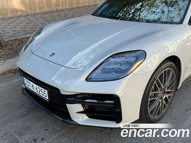 Porsche Panamera 2.9 AWD — пробег 14 800 км
