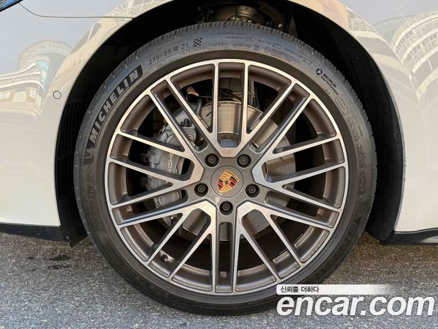Porsche Panamera 2.9 AWD — пробег 14 800 км