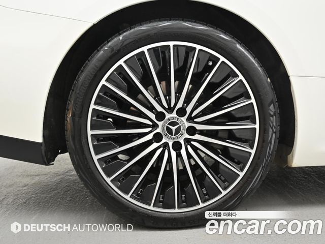 Mercedes-Benz CLE-Class CLE200 Cabriolet — пробег 36 940 км