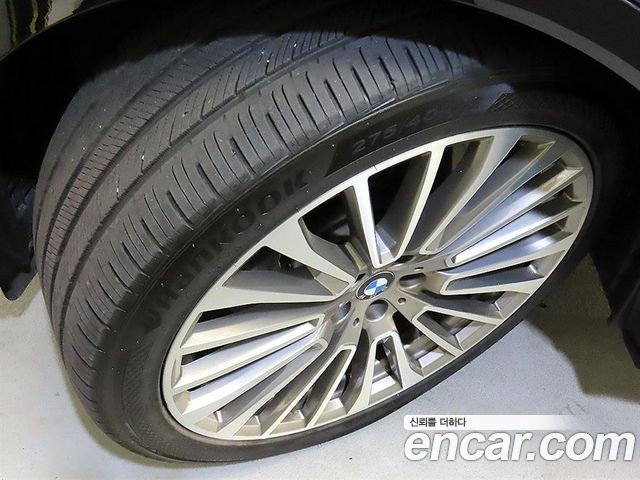 BMW X7 xDrive 40d Design Pure Excellence 7-Seater — пробег 105 166 км