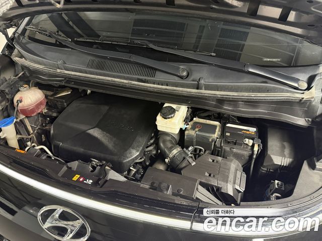 Hyundai Staria из Кореи Encar
