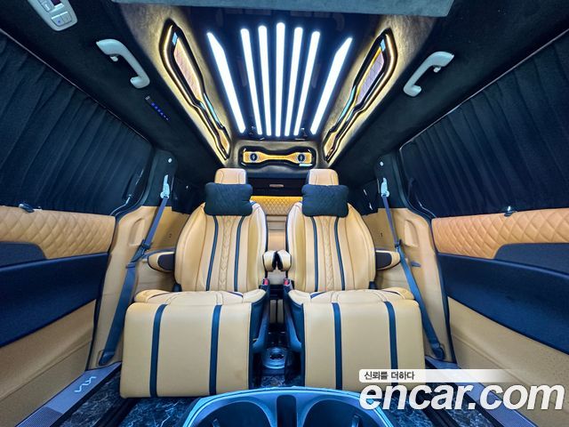 Kia Carnival Gasoline 9-Seater Noblesse — пробег 20 500 км