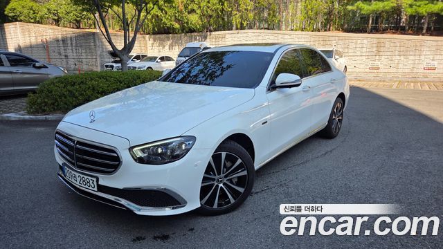 Mercedes-Benz E-Class E300e 4MATIC Exclusive — пробег 65 268 км — фото 4 из 5