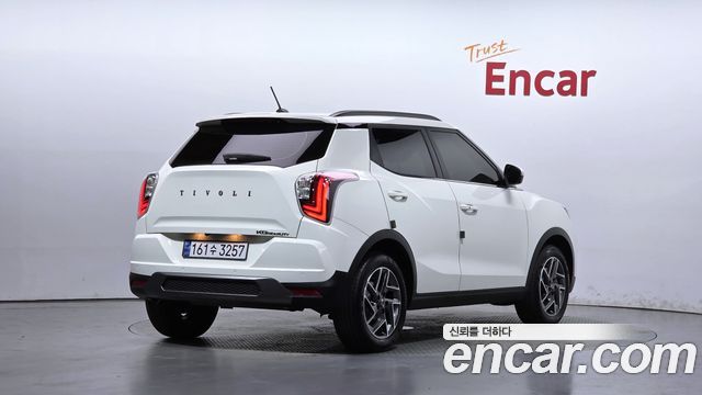 Ssangyong TIBOLI из Кореи Encar