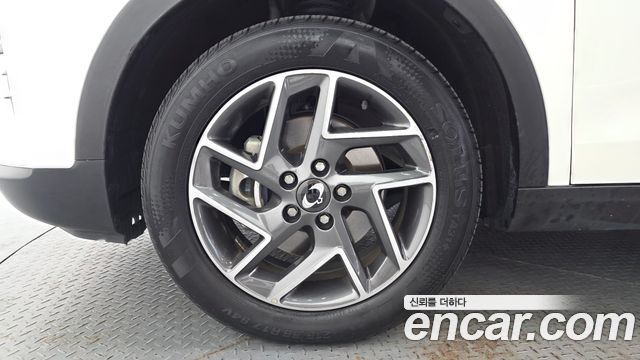 Ssangyong TIBOLI из Кореи Encar
