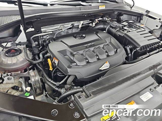 Volkswagen Tiguan 2.0 TSI Prestige — пробег 33 850 км — фото 5 из 5