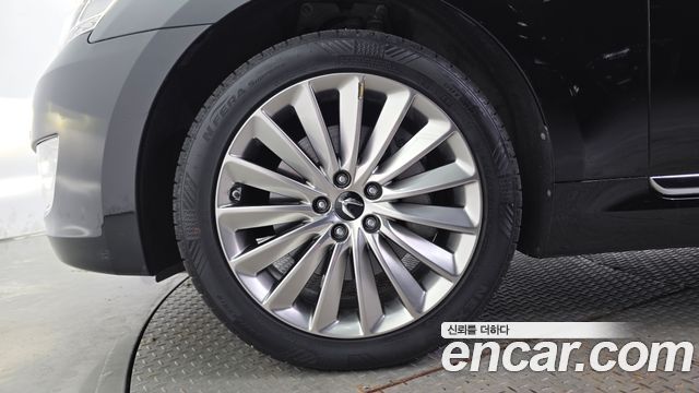 Hyundai Equus из Кореи Encar
