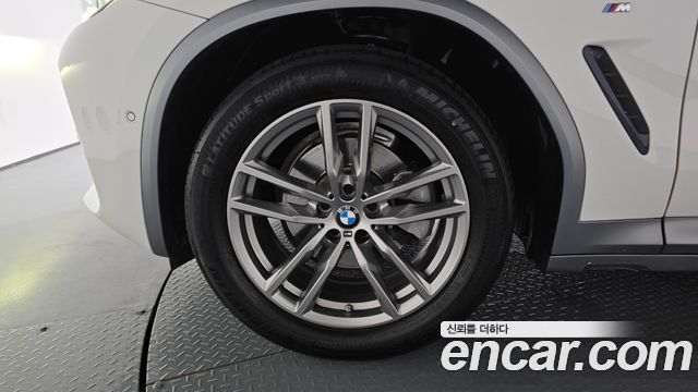 BMW X4 xDrive20i M Sport X — пробег 42 161 км — фото 5 из 5