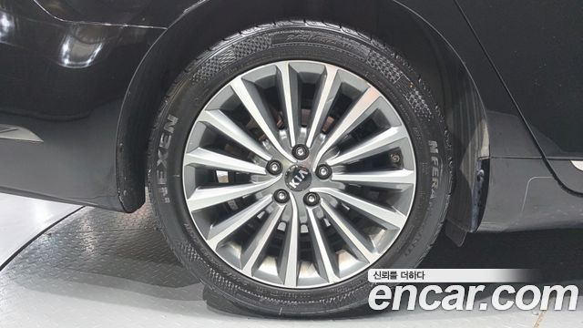 Kia K7 из Кореи Encar
