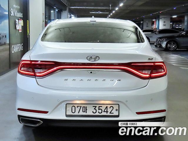 Hyundai Grandeur из Кореи Encar