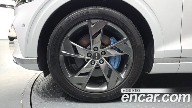 Genesis GV70 из Кореи Encar