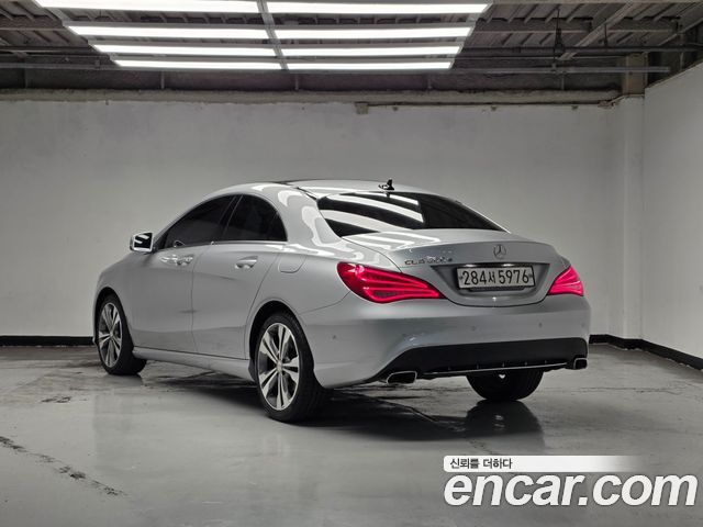 Mercedes-Benz CLA-Class CLA200 d — пробег 106 160 км — фото 2 из 5