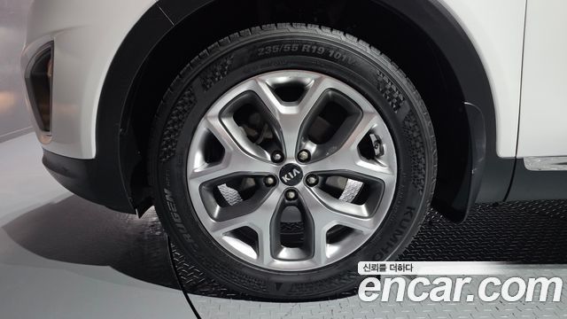 Kia Sorento Diesel 2.0 2WD Prestige — пробег 113 507 км