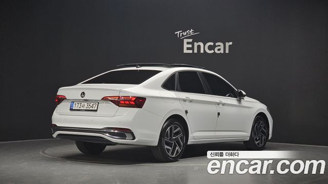Volkswagen Jetta 1.5 TSI Prestige — пробег 24 304 км