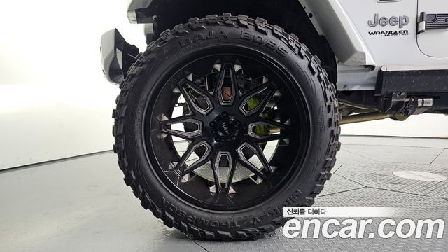 Jeep Wrangler 2.0 Overland 4Door — пробег 52 662 км — фото 5 из 5