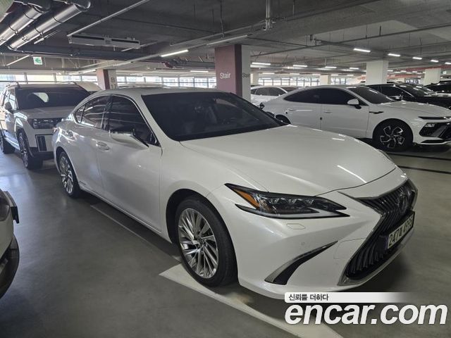 Lexus ES Executive — пробег 140 169 км