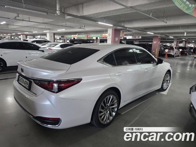 Lexus ES Executive — пробег 140 169 км