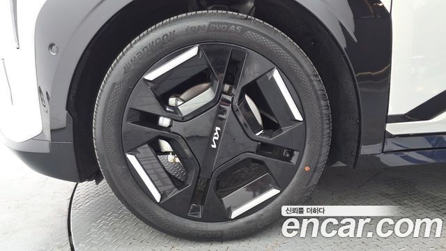 Kia EV3 из Кореи Encar