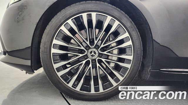 Mercedes-Benz S-Class S580L 4MATIC — пробег 71 553 км