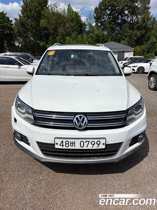 Volkswagen Tiguan 2.0 TDI  Premium 5N — пробег 205 808 км