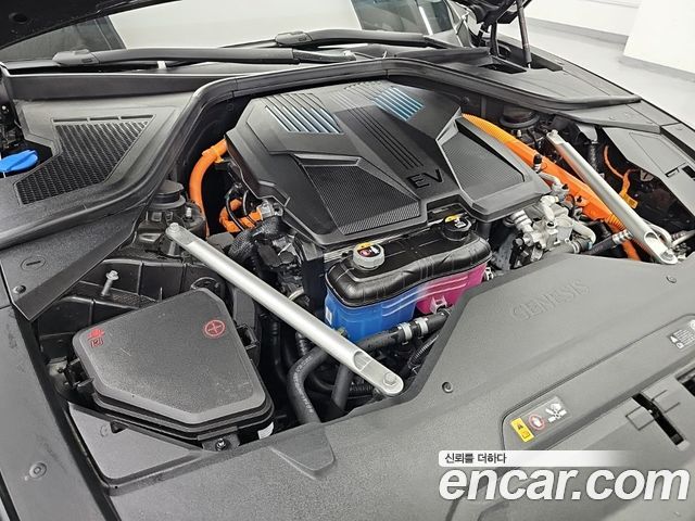 Genesis G80 e-AWD — пробег 20 136 км