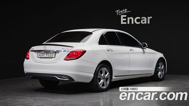 Mercedes-Benz C-Class C220 d 4MATIC — пробег 182 431 км