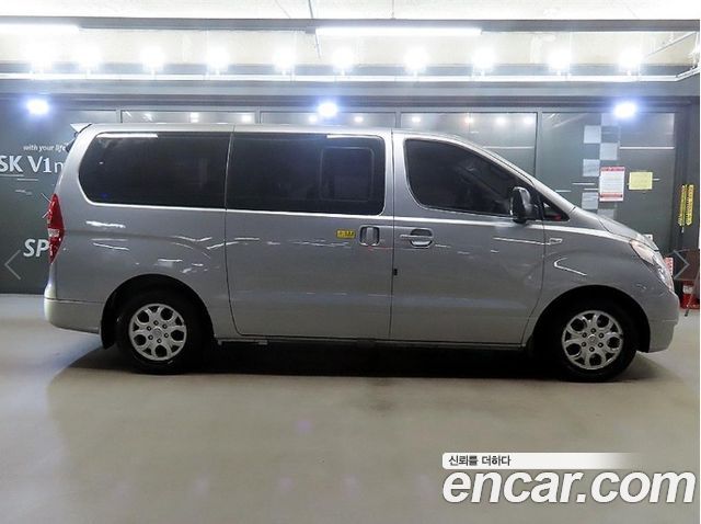 Hyundai Starex 12-Seater Wagon CVX Luxury — пробег 119 880 км