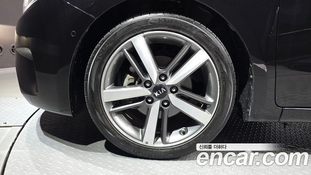 Kia K3 из Кореи Encar