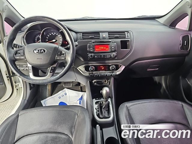 Kia pride 1.6 GDI Sedan Luxury — пробег 145 000 км
