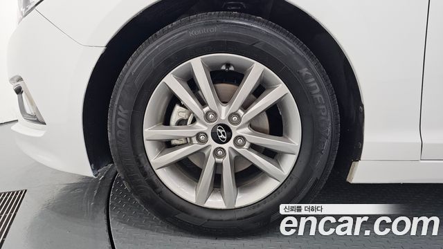 Hyundai Sonata 2.0 Style — пробег 107 820 км