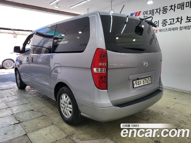 Hyundai Starex Van 3-Seater Smart — пробег 71 000 км