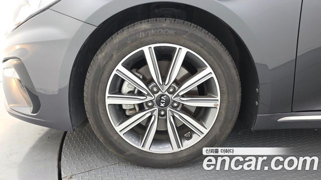 Kia K5 из Кореи Encar