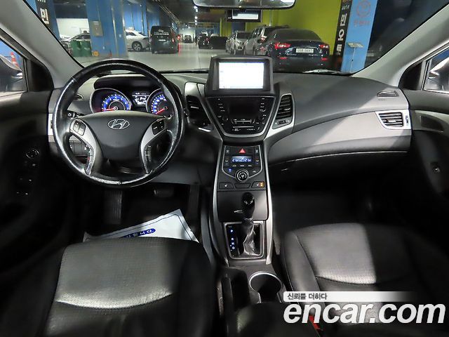 Hyundai AVANTE 1.6 GDi Smart Standard — пробег 133 843 км
