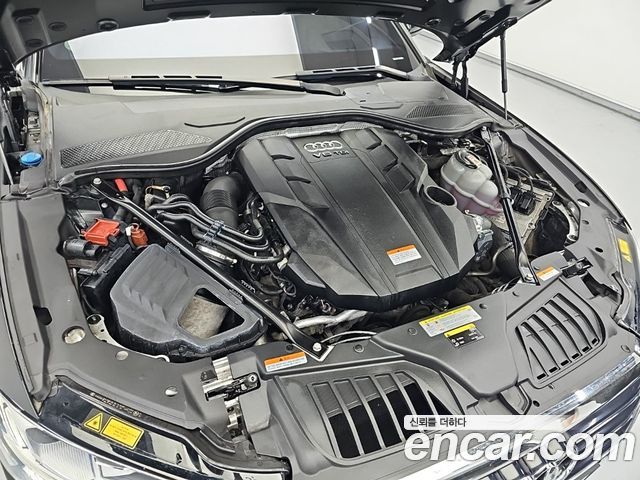 Audi A8 из Кореи Encar