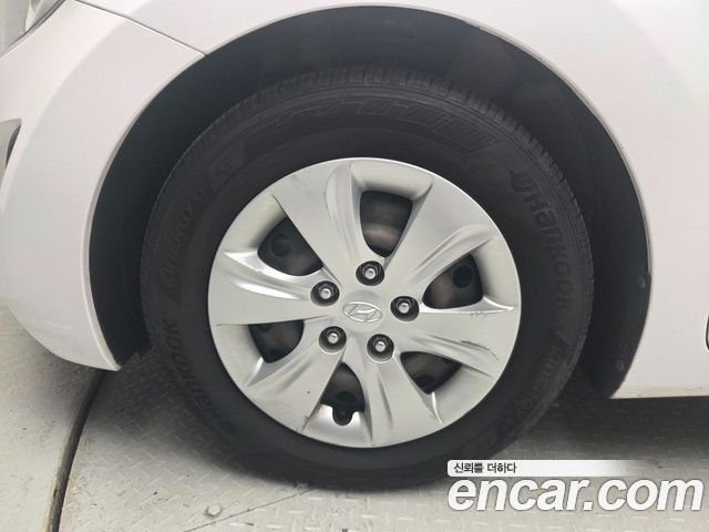 Hyundai AVANTE 1.6 GDi Style — пробег 139 481 км
