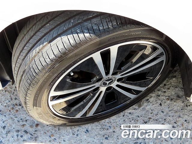 Mercedes-Benz E-Class E250 Avantgarde — пробег 39 000 км