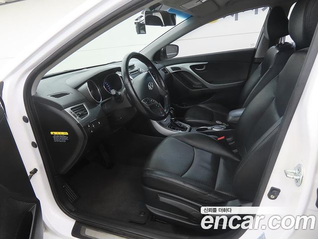 Hyundai AVANTE 1.6 GDi Modern Standard — пробег 91 025 км