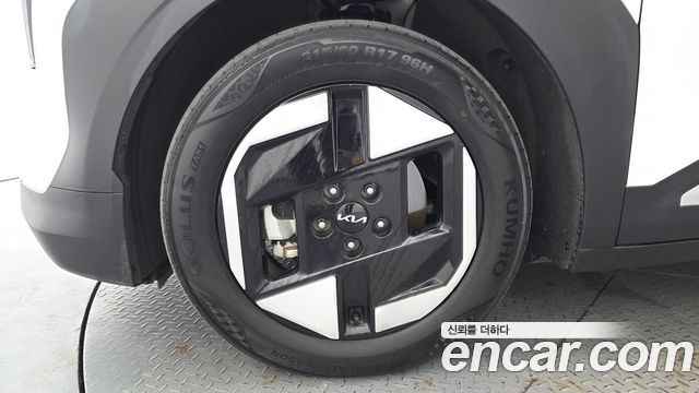 Kia EV3 из Кореи Encar
