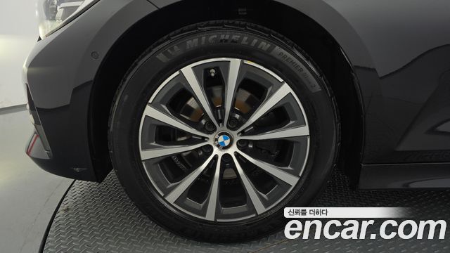 BMW 3-Series из Кореи Encar