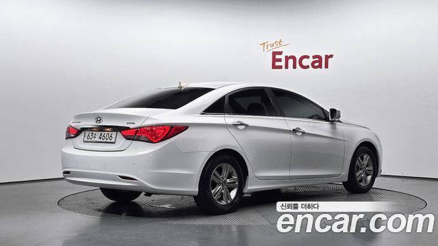 Hyundai Sonata CVVL Smart — пробег 104 743 км — фото 2 из 5