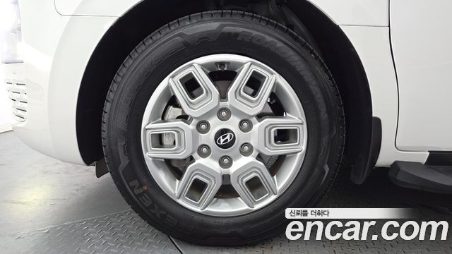 Hyundai Staria из Кореи Encar
