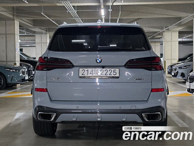 BMW X5 xDrive 30d M Sport — пробег 18 575 км