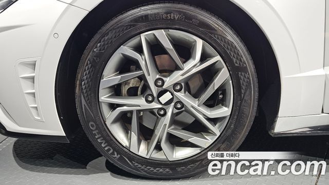Hyundai Sonata 2.0 Premium Plus — пробег 54 990 км — фото 5 из 5