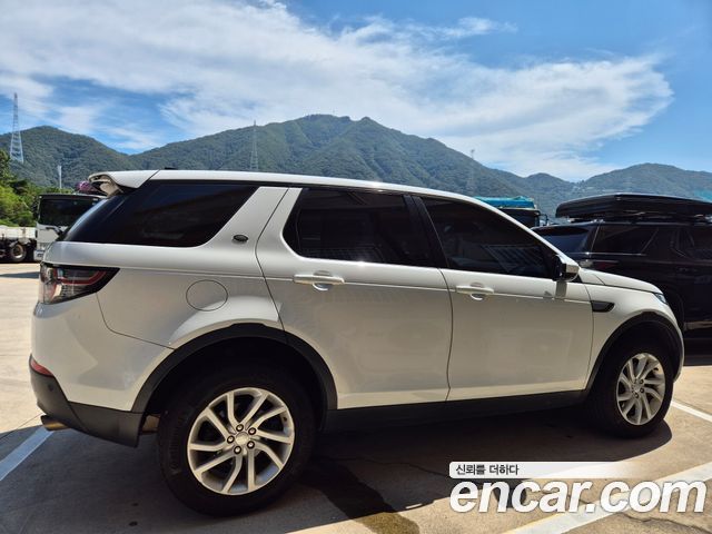 Land Rover Discovery Sport 2.2 SD4 SE — пробег 124 663 км