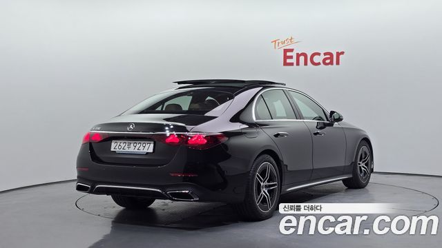 Mercedes-Benz E-Class из Кореи Encar
