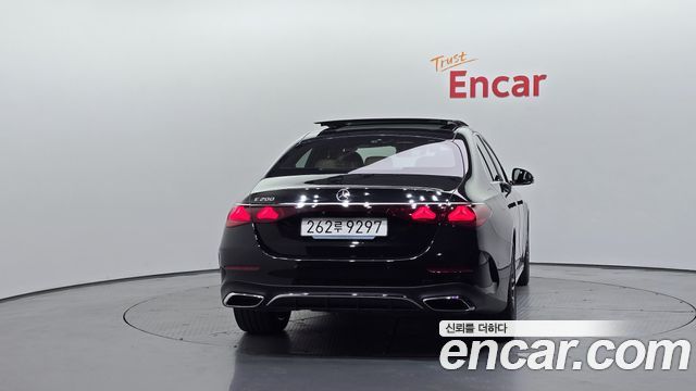 Mercedes-Benz E-Class из Кореи Encar