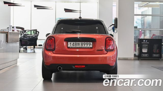 Mini Cooper 5Door Rosewood Edition 3rd — пробег 29 228 км