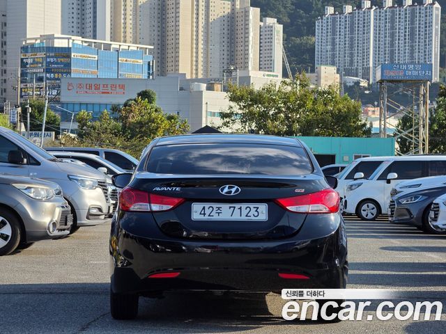 Hyundai AVANTE M16 GDI Style — пробег 109 098 км — фото 5 из 5